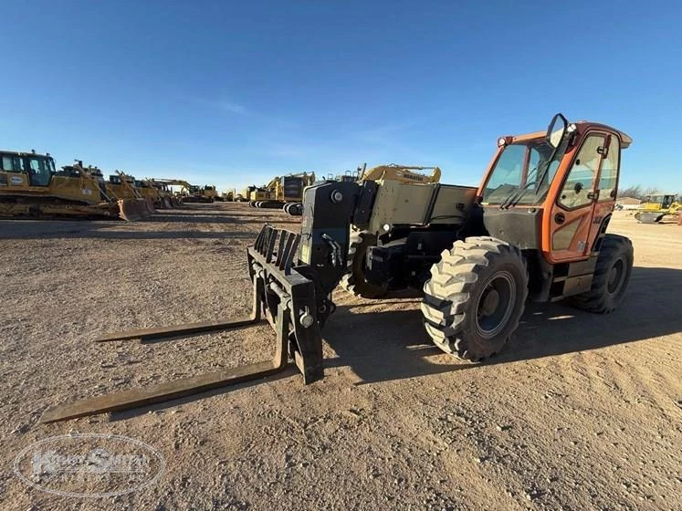 Side of Used JLG in yard